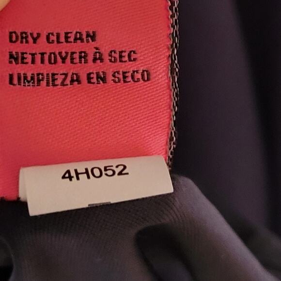 Elegant Navy Blue Women's Dress - Picture 5 of 7